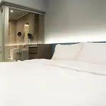 Hotel Bencoolen @ Hong Kong Street (SG Clean, Staycation Approved)