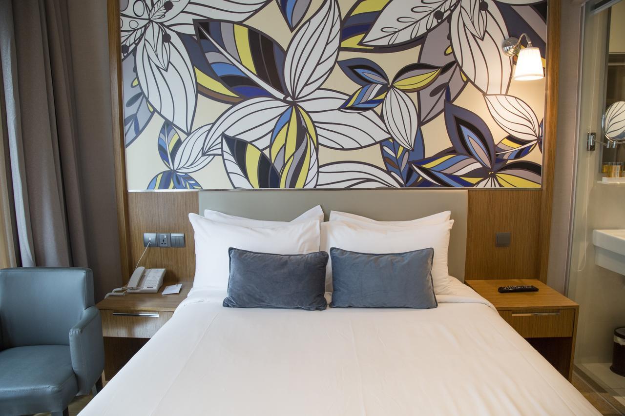 Bencoolen @ Hong Kong Street 4* Singapur